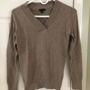 Gap brown sweater